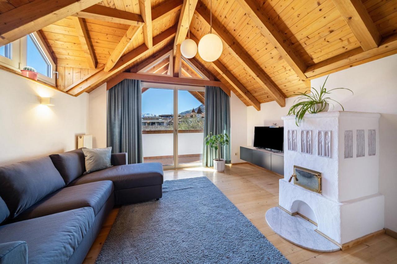 Apartment Luisa Сіландро Екстер'єр фото